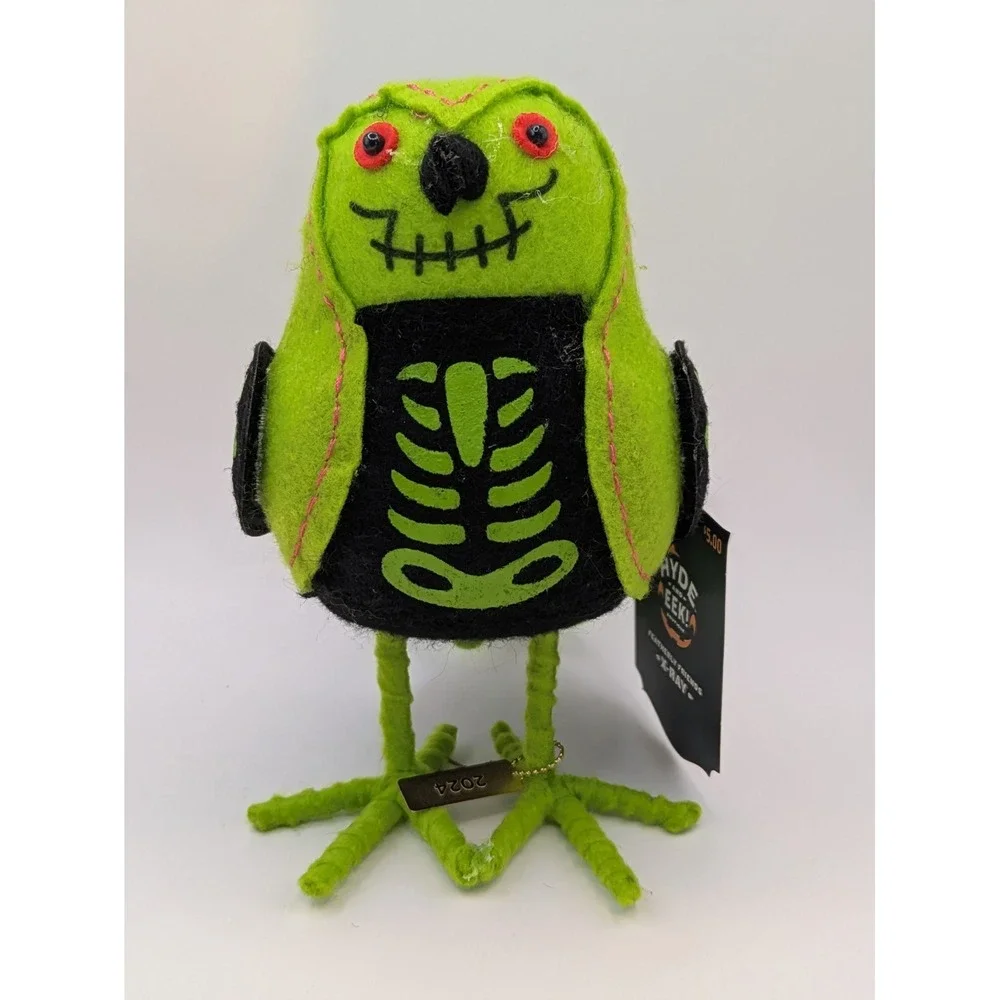Target Halloween Bird Complete Set 8- X Ray Glitters Pawson Gourdon Hoodie 2024‎